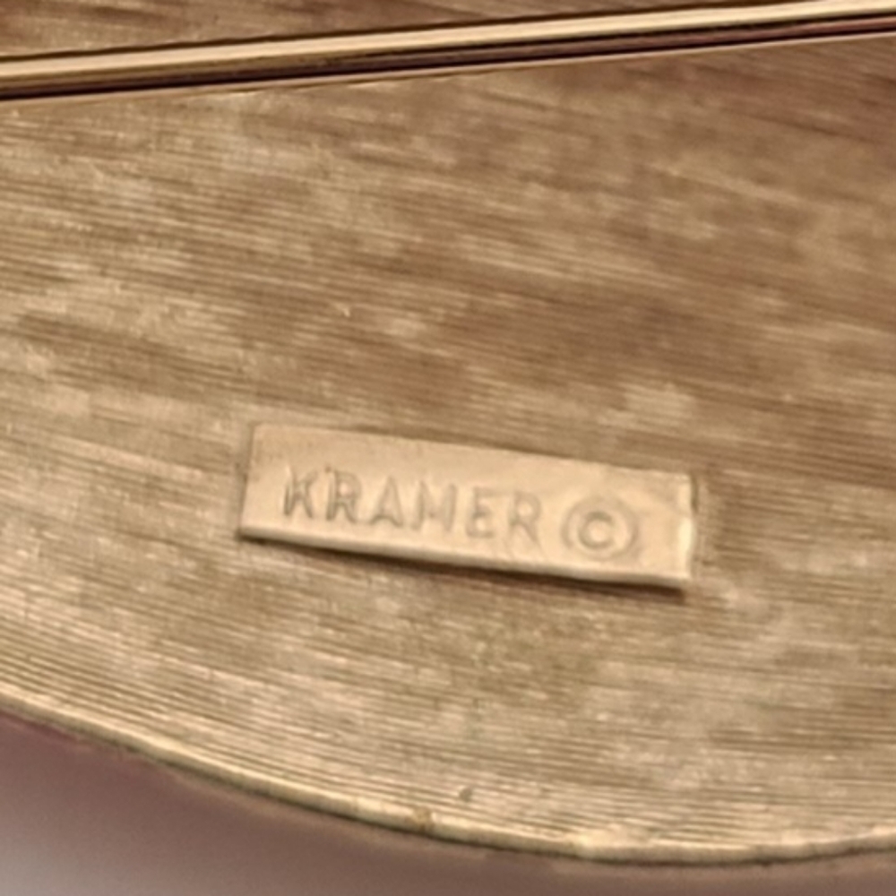 Kramer Enamel Leaf Brooch – Vintage Pink, Green & Gold Tone - Picture 6 of 6